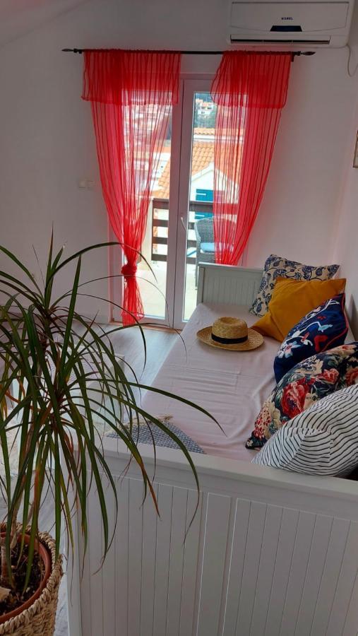 Apartmani Stambuk Jelsa  Exterior foto