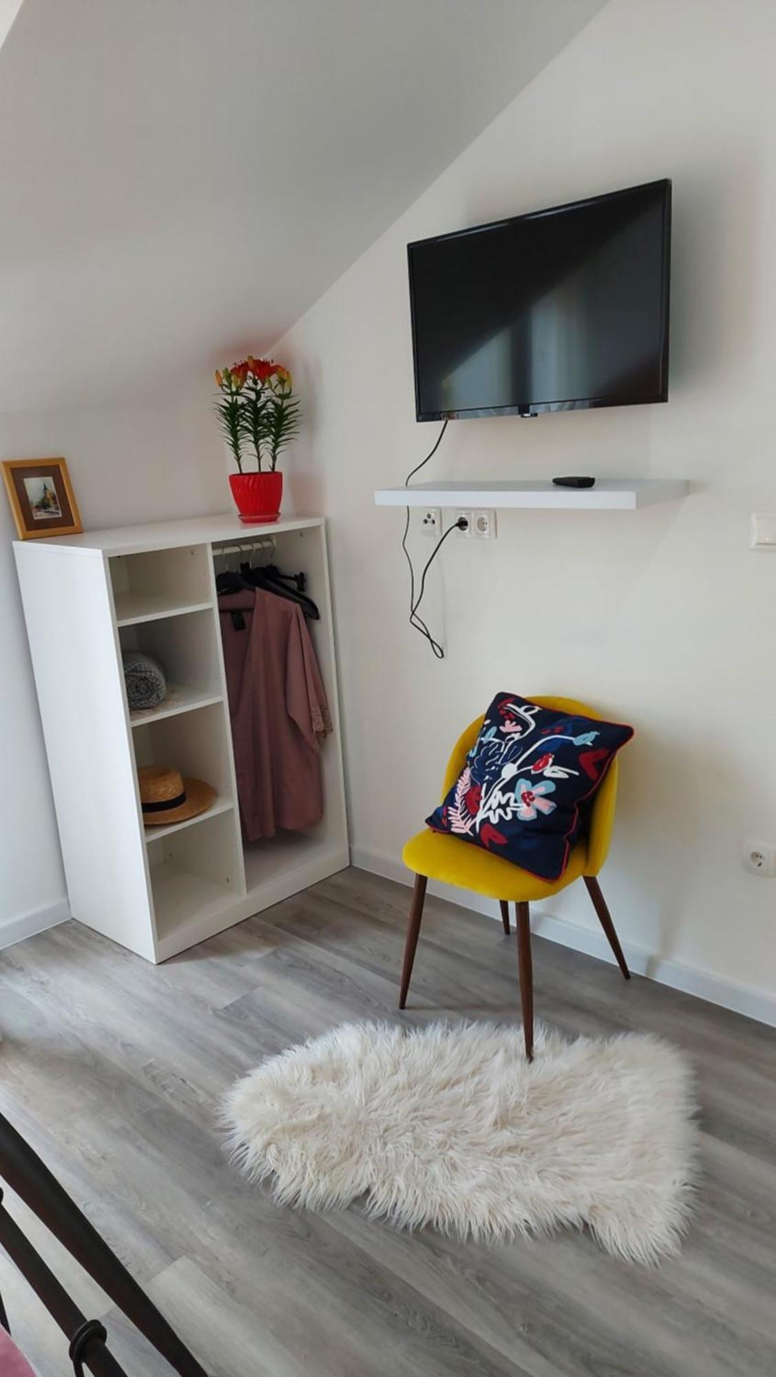 Apartmani Stambuk Jelsa  Habitación foto