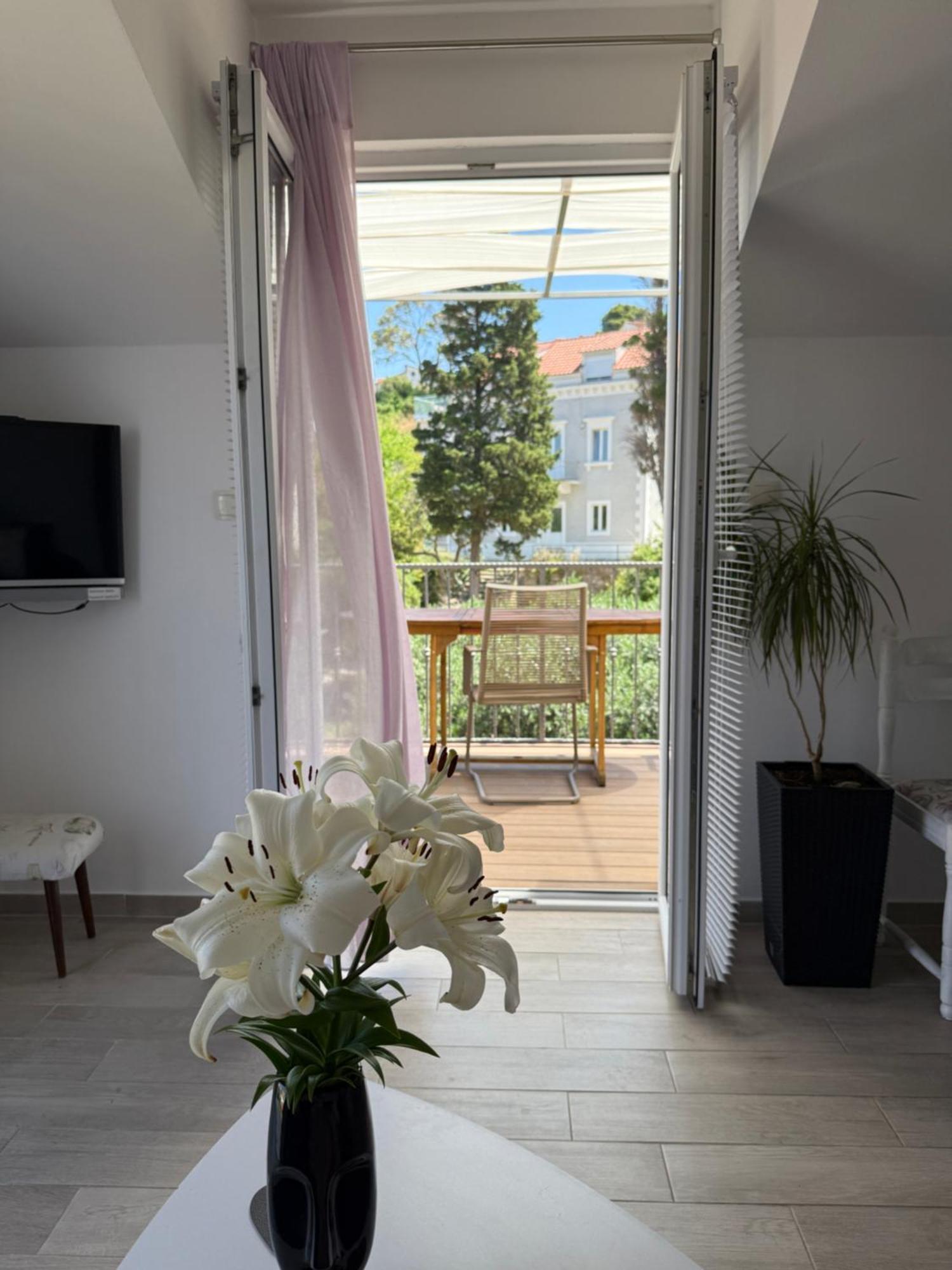 Apartmani Stambuk Jelsa  Exterior foto